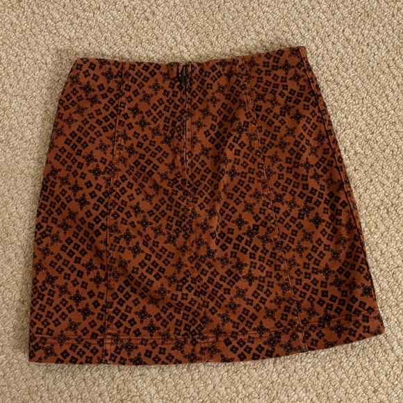 FREE PEOPLE Modern Femme Printed Mini Skirt in Rust - Picture 6 of 9